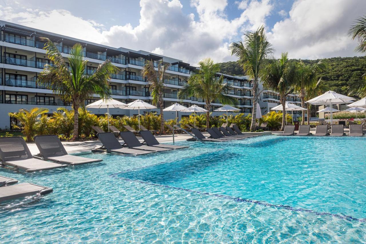Ocean Eden Bay (Adults Only) Hotell Spring Rises Eksteriør bilde The swimming pool at the hotel